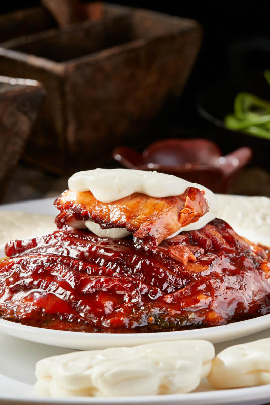 金牌扣肉配花馍图片