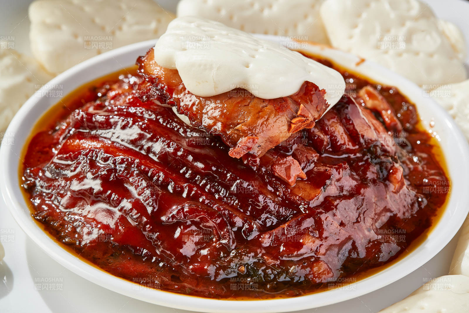 金牌扣肉配花馍图片