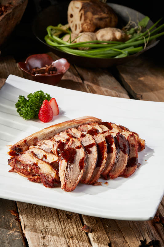 清炖浇汁牛肋条拆骨肉图片