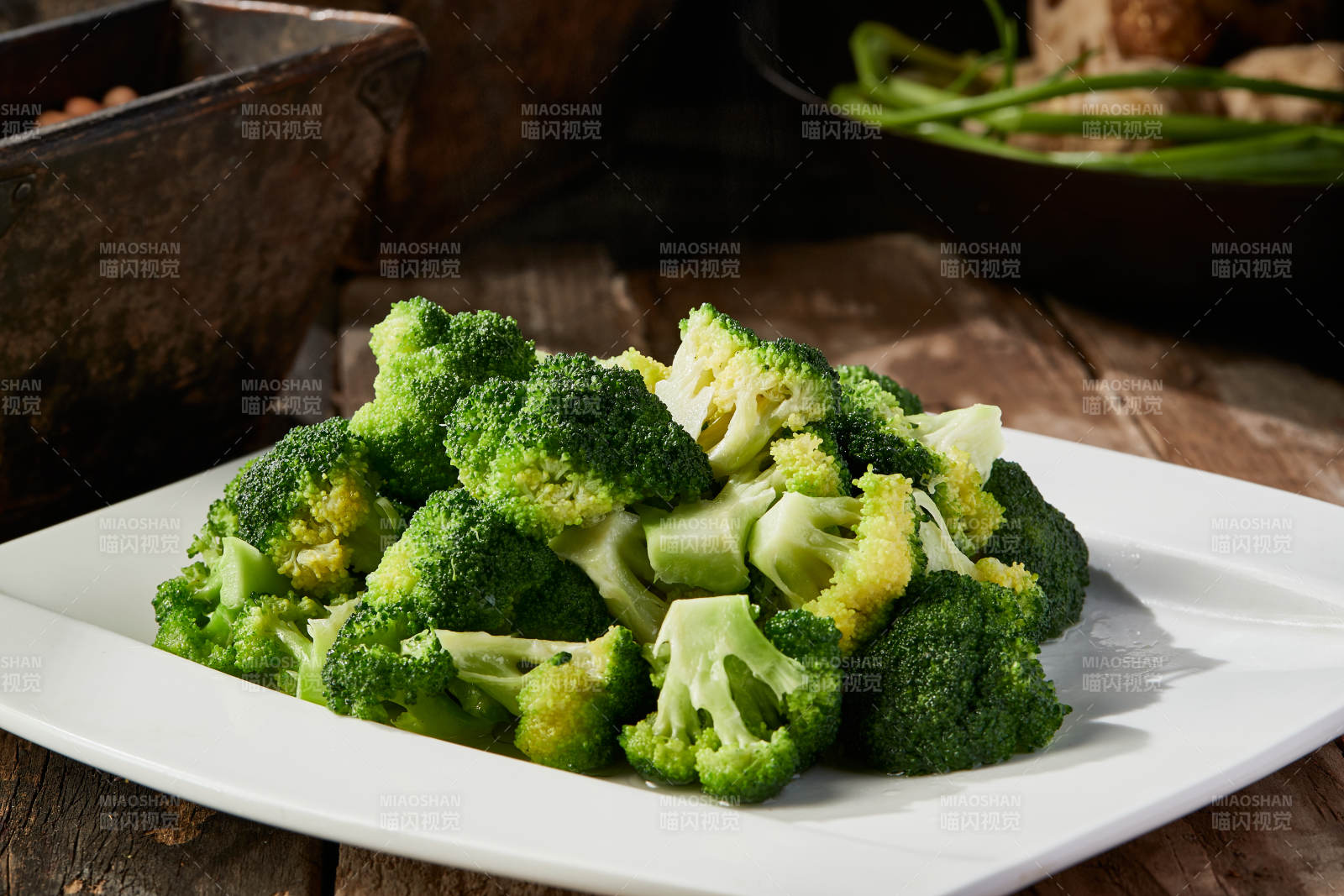 白灼西蓝花图片