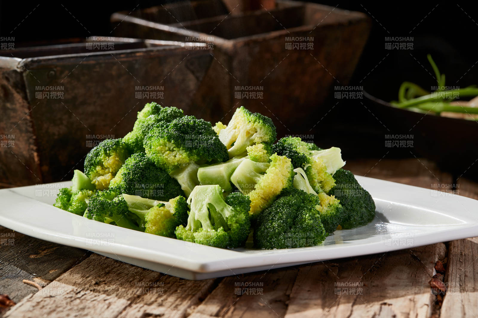 白灼西蓝花图片