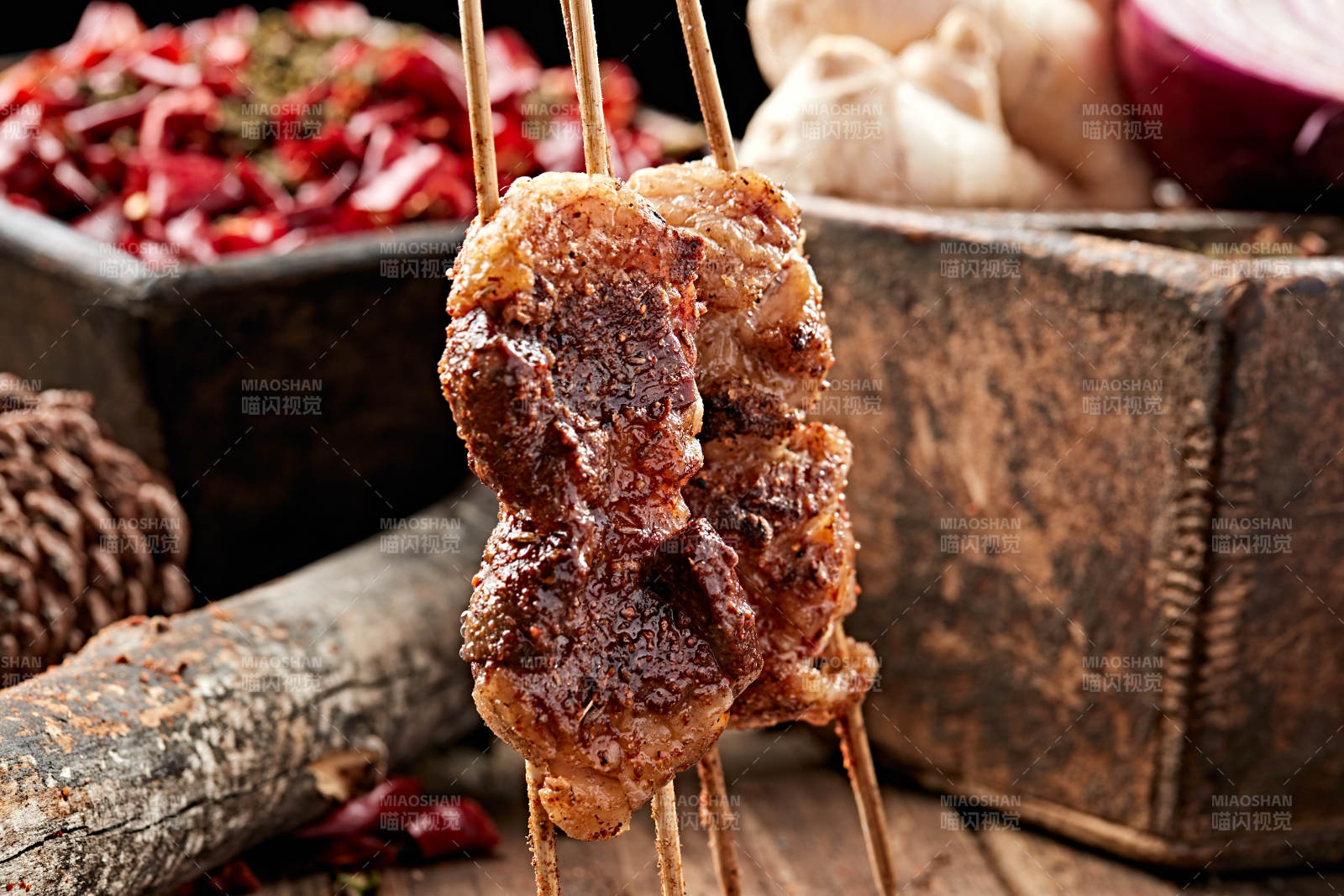 炭火烤羊腰图片