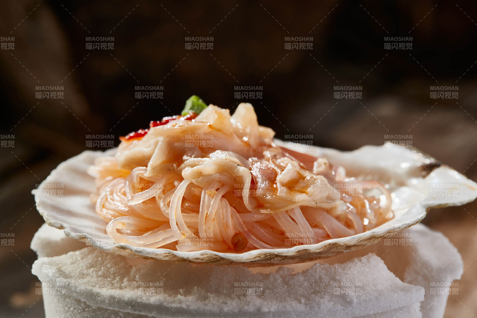 蒜蓉粉丝烤扇贝图片