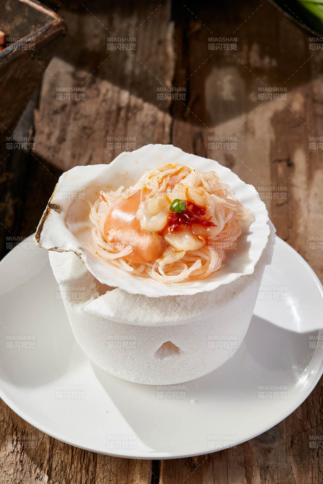 蒜蓉粉丝烤扇贝图片