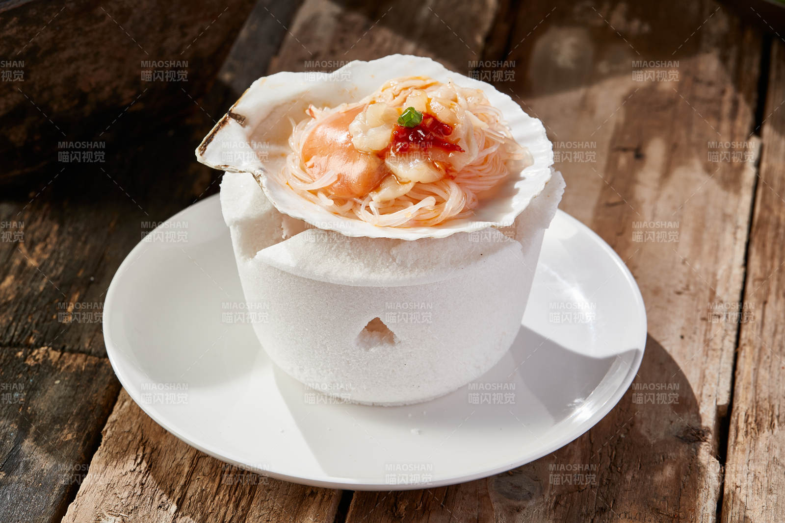 蒜蓉粉丝烤扇贝图片