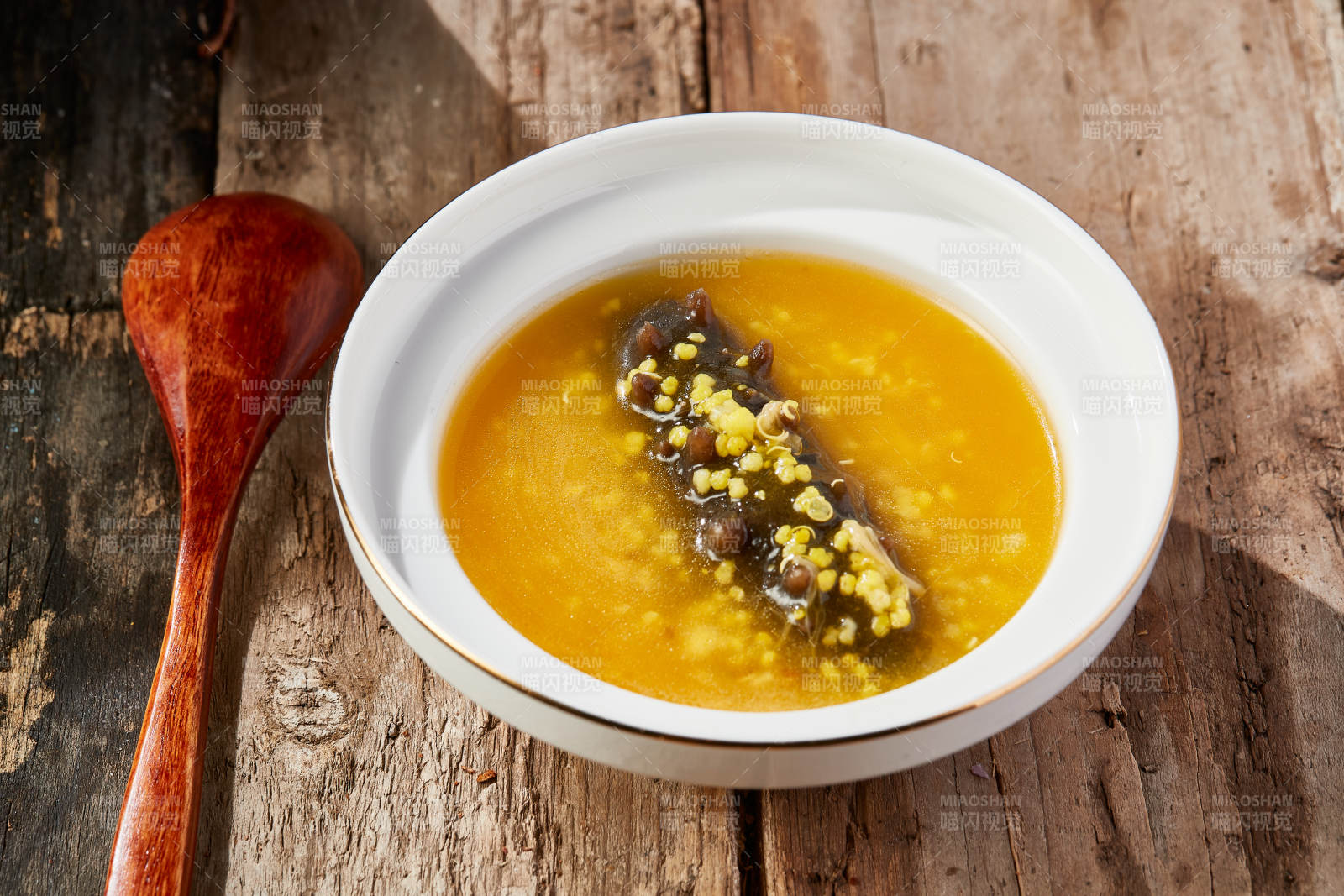 小米扣辽参图片