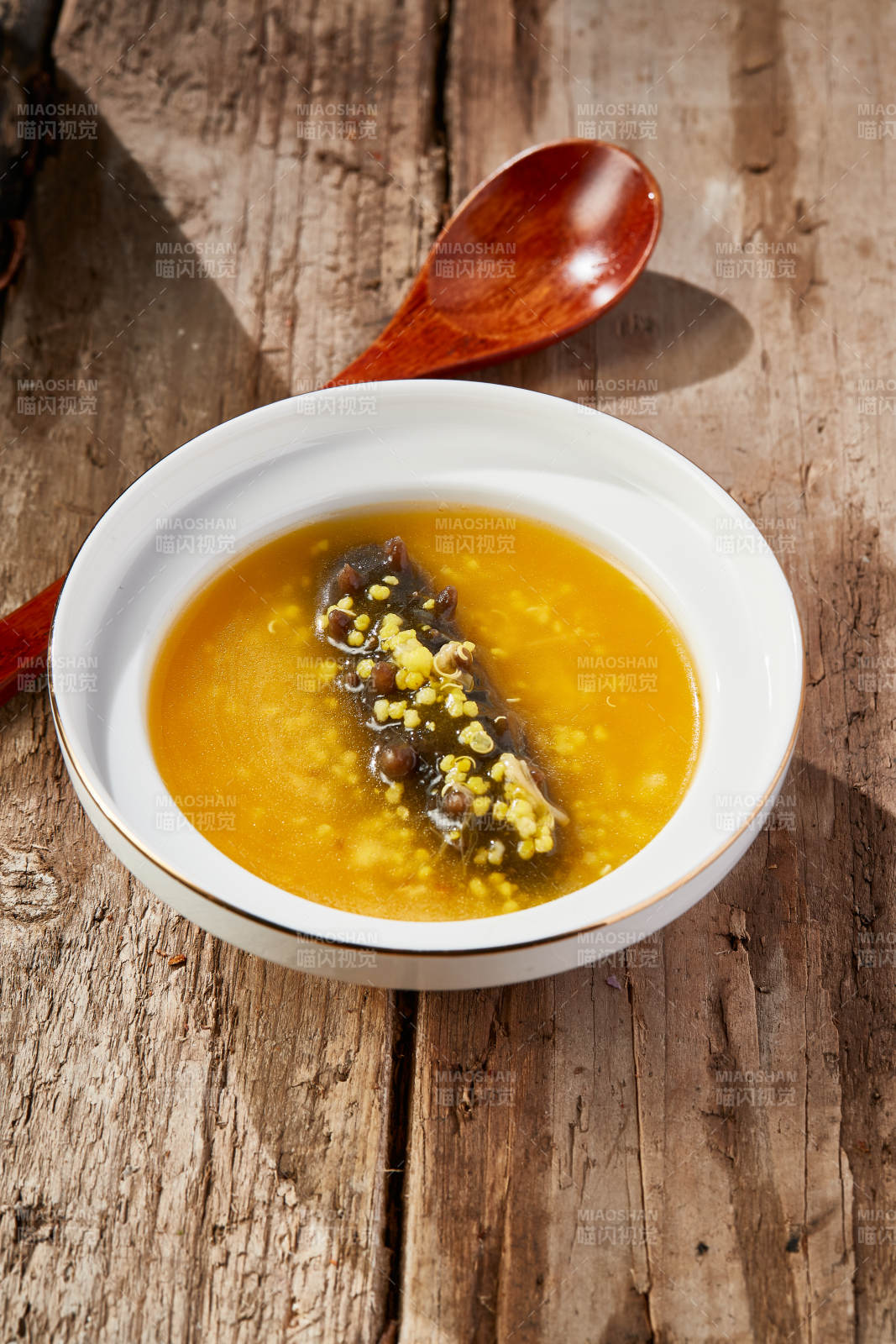 小米扣辽参图片