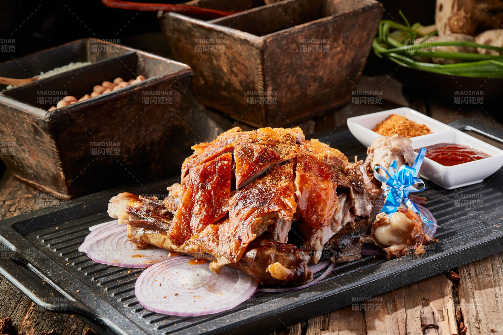 蒙古烤羊腿图片