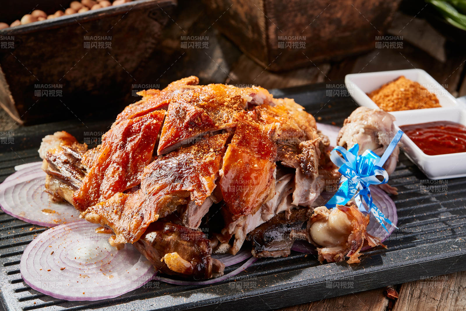 蒙古烤羊腿图片