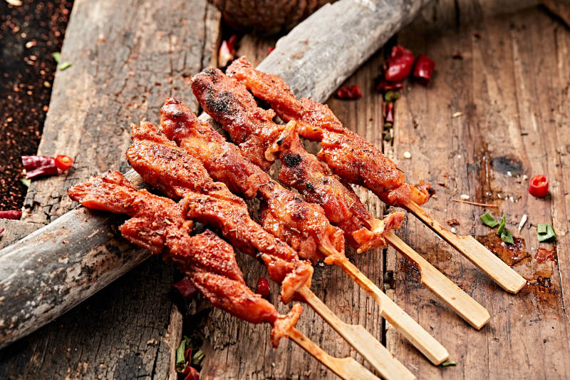 炭烤骨肉相连图片