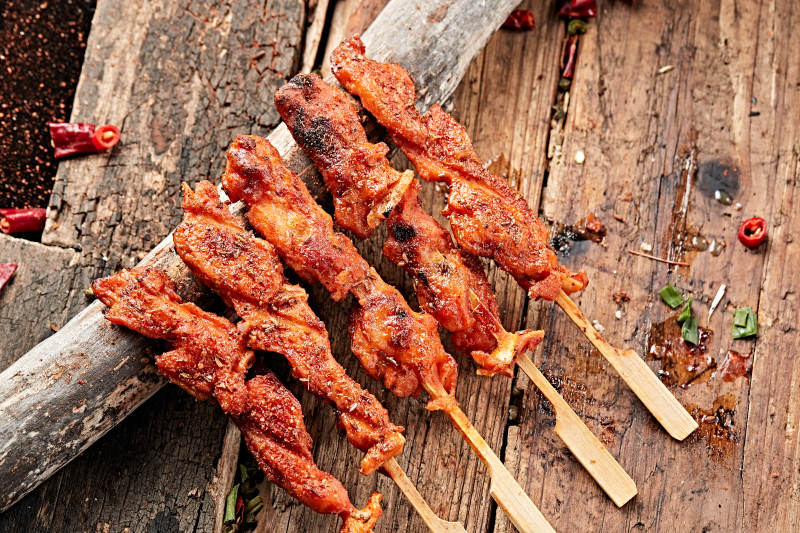 炭烤骨肉相连图片