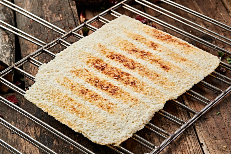 蒙族传统炭烤奶皮子图片