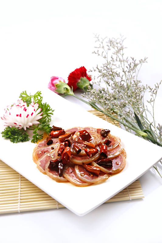 鱿鱼猪耳卷切片图片