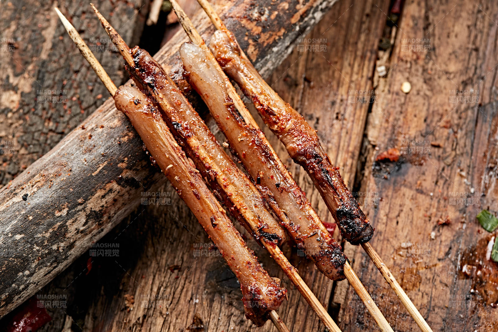 炭烤滋补羊鞭图片