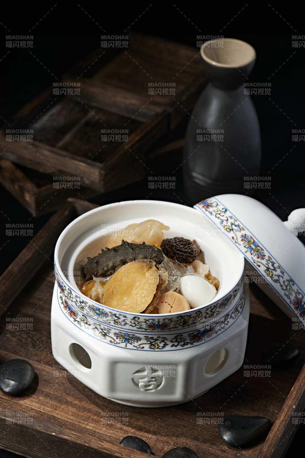 浓汤海鲜佛跳墙图片