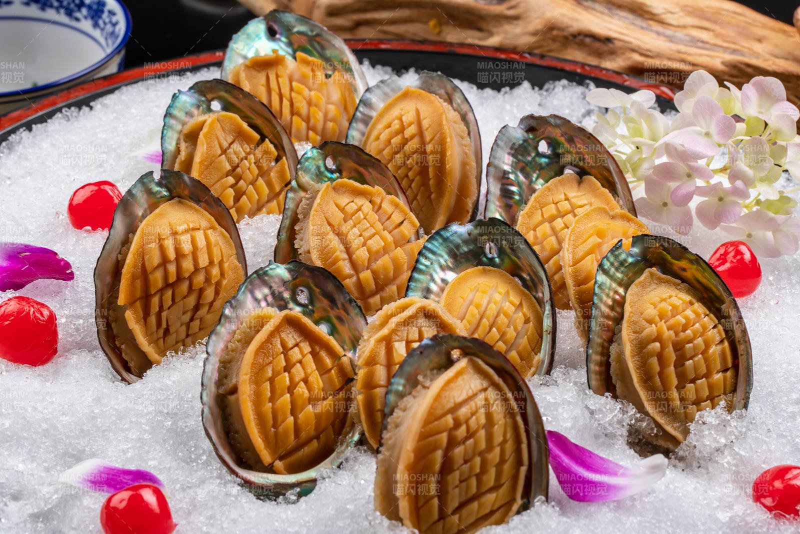 鲜吃小鲍鱼摆图片