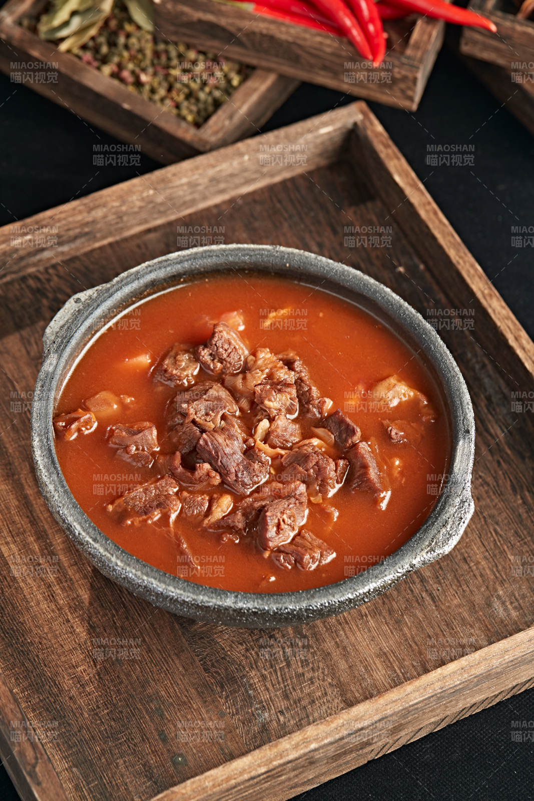 砂锅西红柿牛腩图片