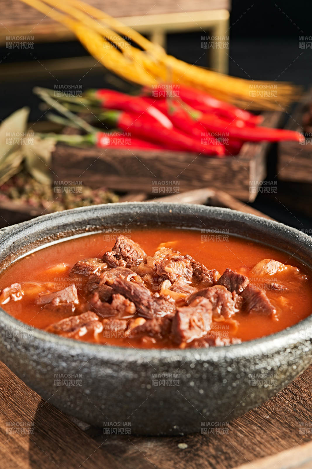 砂锅西红柿牛腩图片