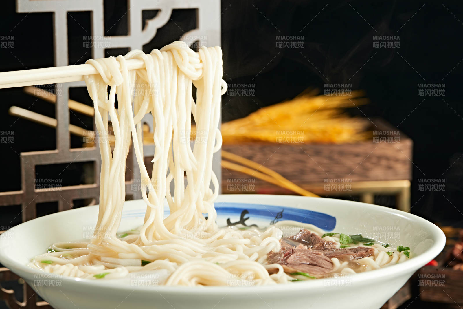 兰州牛肉拉面图片