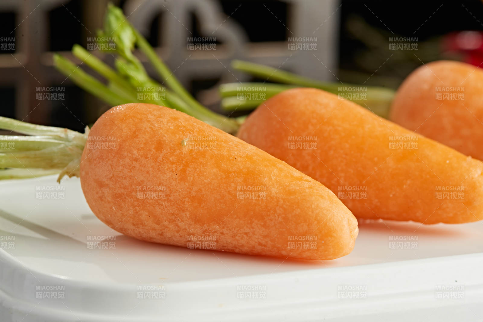 胡萝卜造型的猪肉包图片