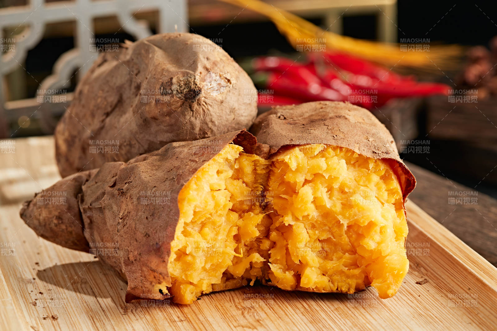 童年回忆小吃烤红薯图片