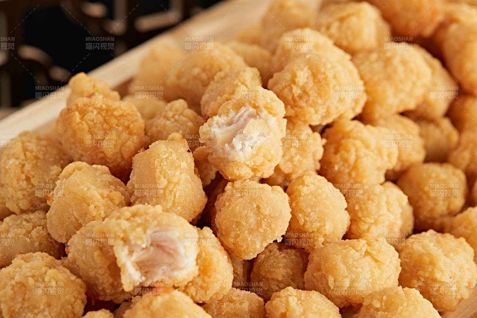 西餐油炸鸡块鸡米花图片