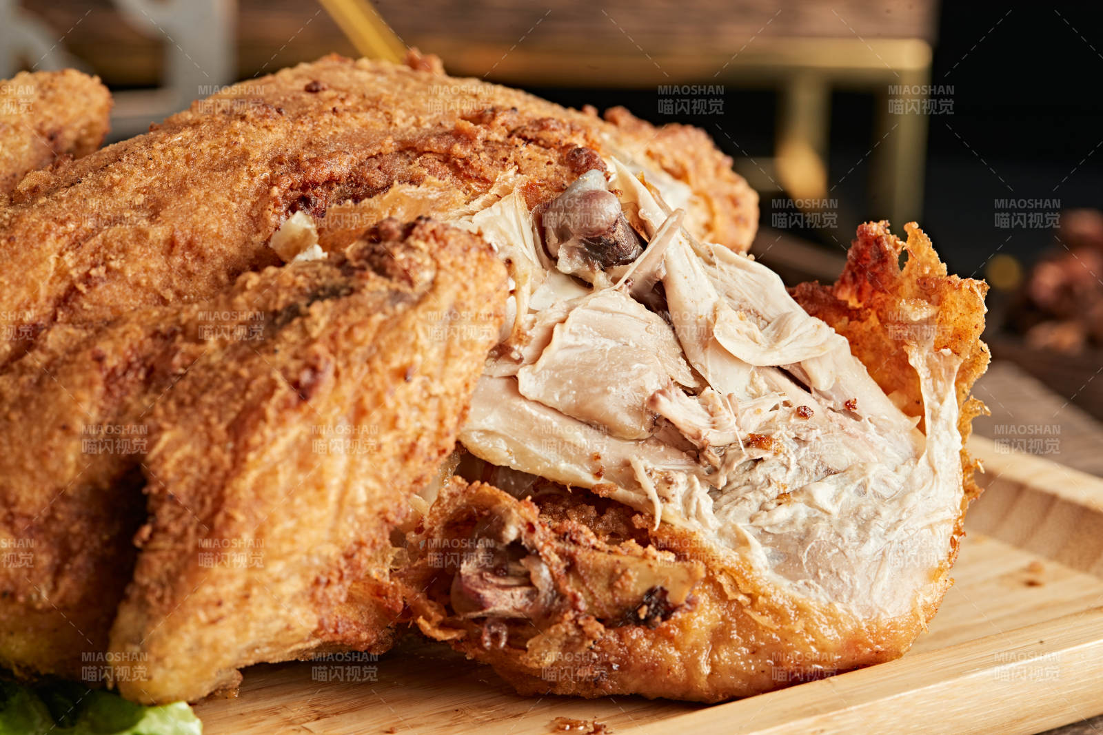 油炸整只鸡图片