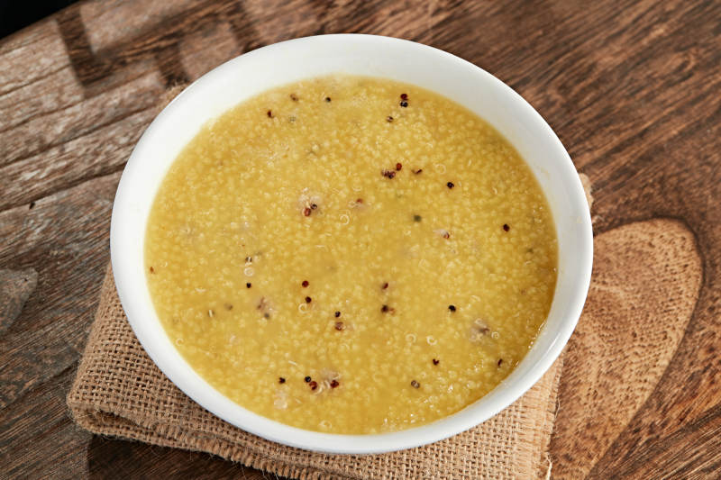 藜麦小米粥图片