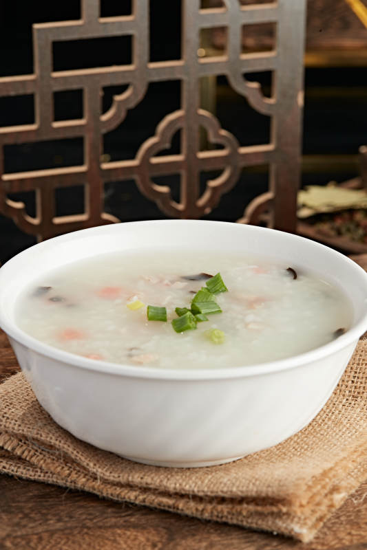 皮蛋火腿瘦肉粥图片