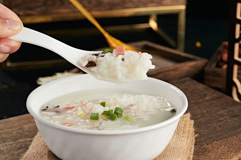 皮蛋火腿瘦肉粥图片