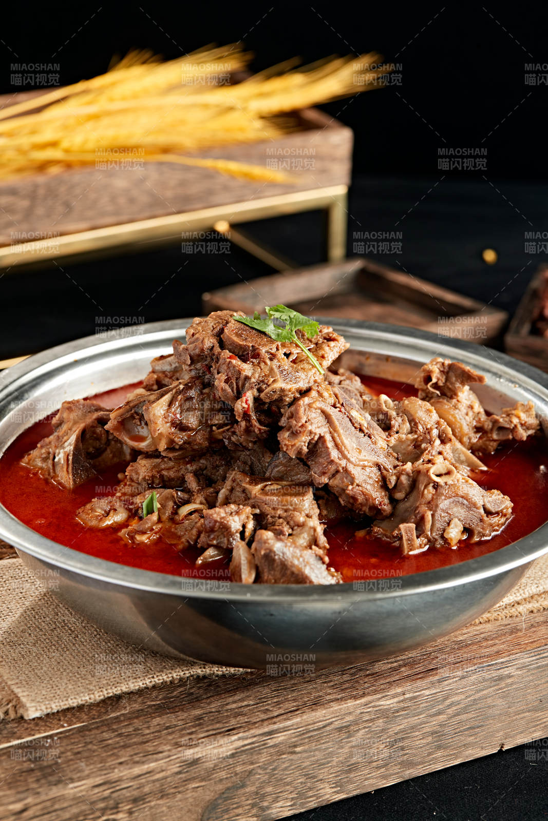 草原香辣锅仔羊蝎子图片