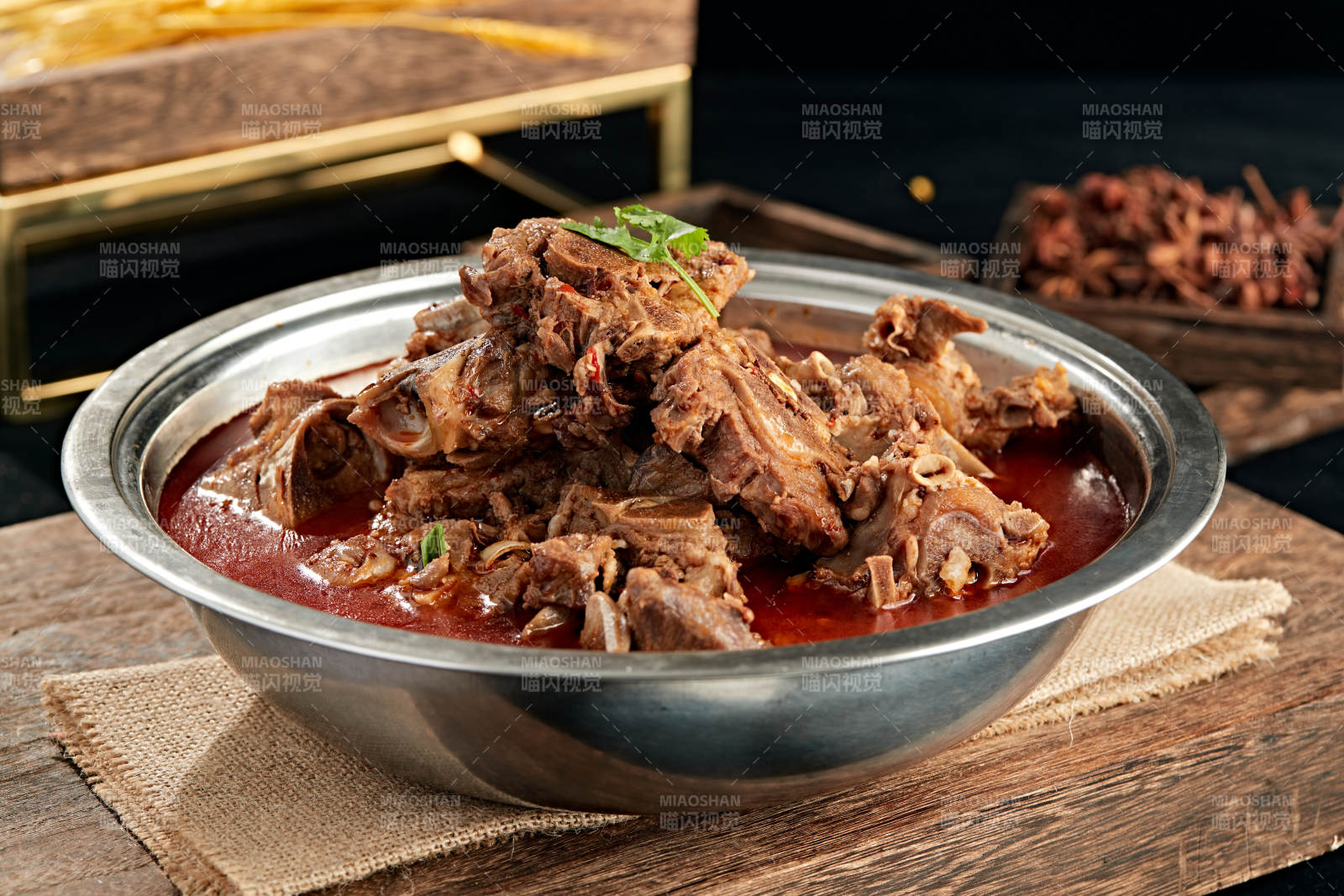 草原香辣锅仔羊蝎子图片