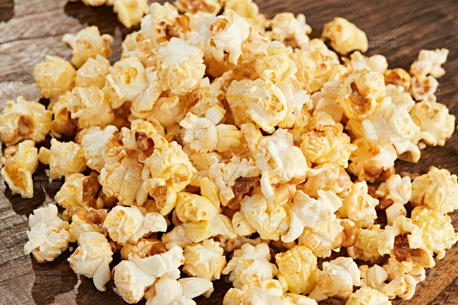 美味爆米花图片