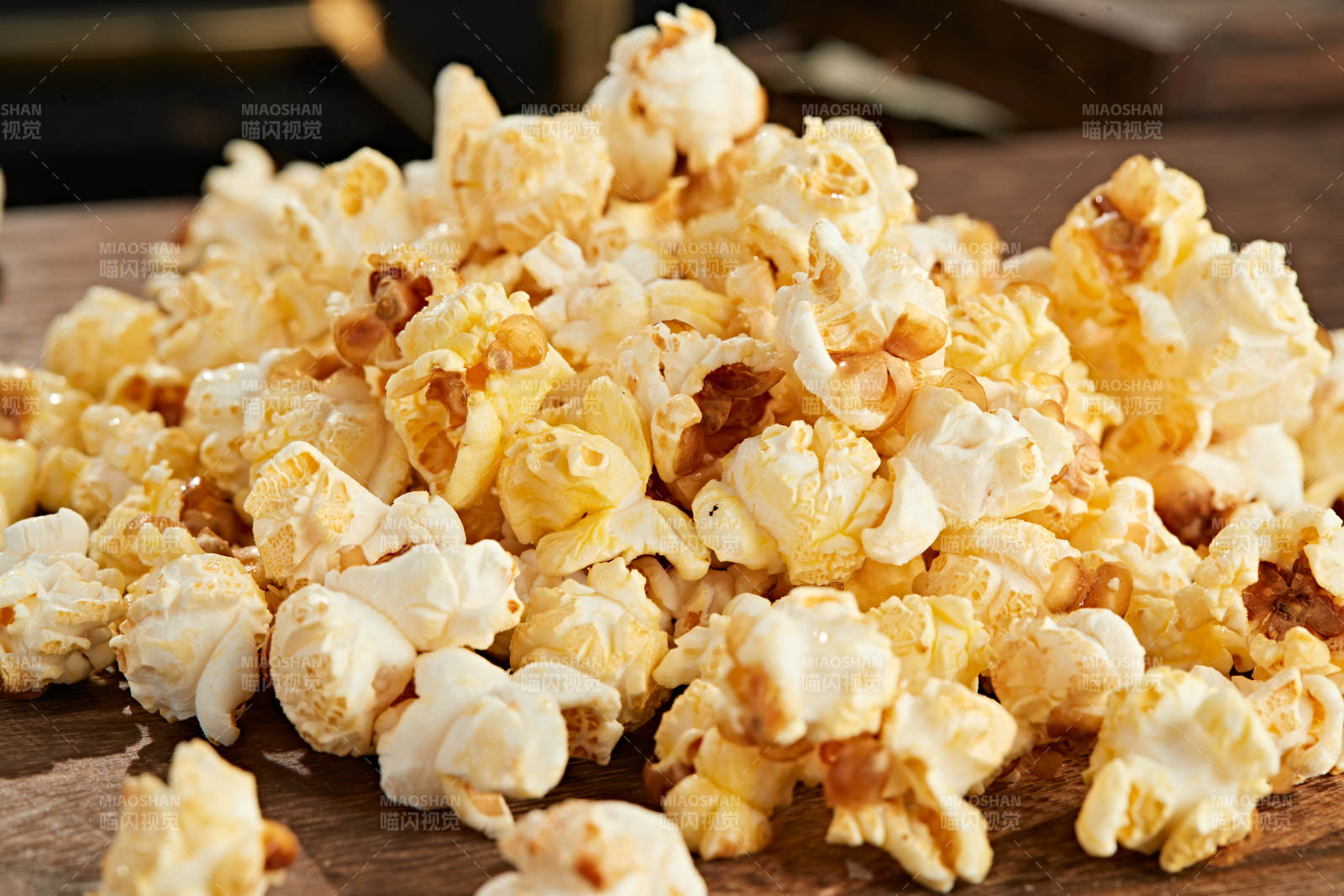 美味爆米花图片