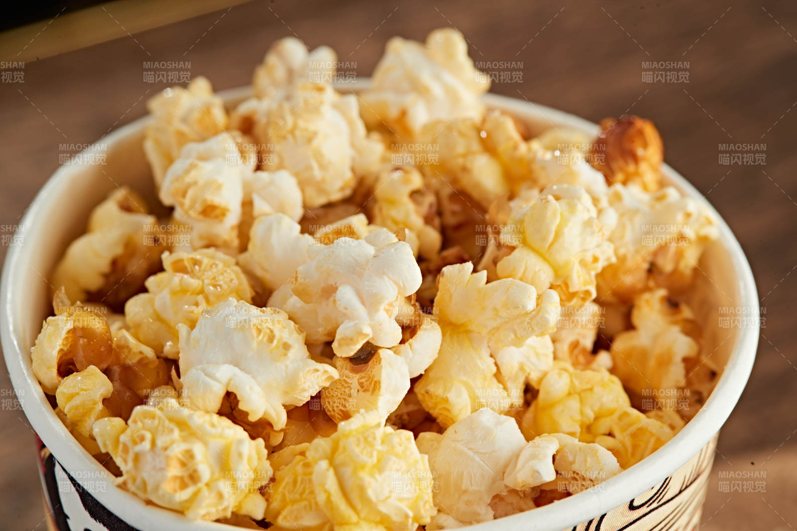 美味爆米花图片
