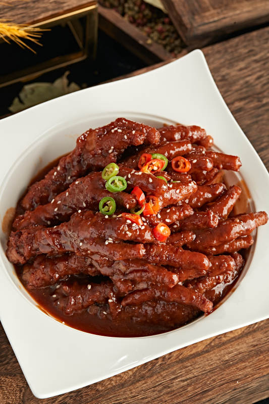 红油卤味虎皮鸡脚图片