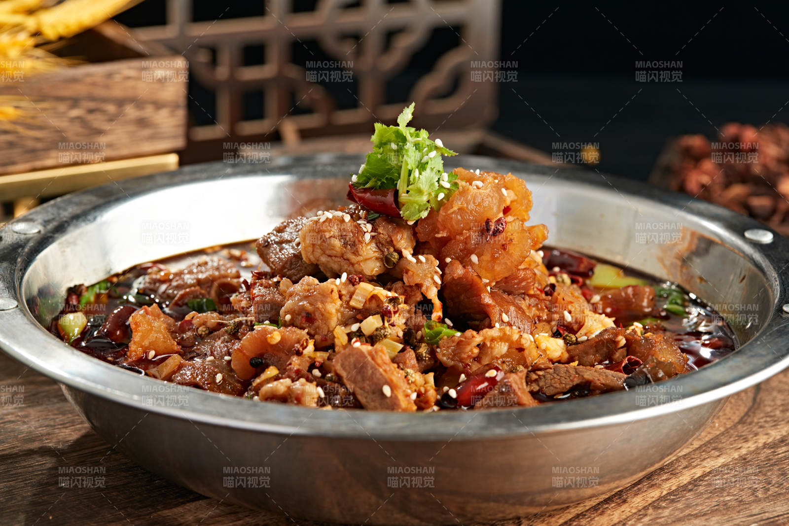 香辣筋头巴脑图片