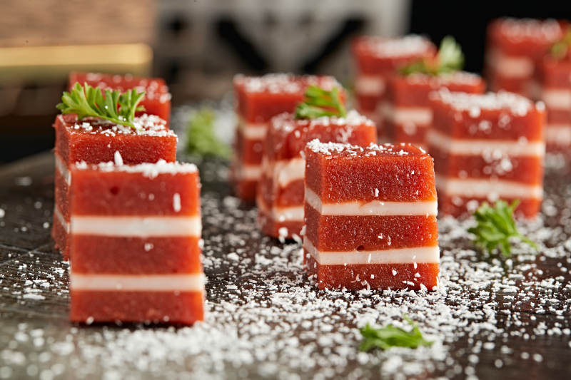 双色蛋白山楂糕图片