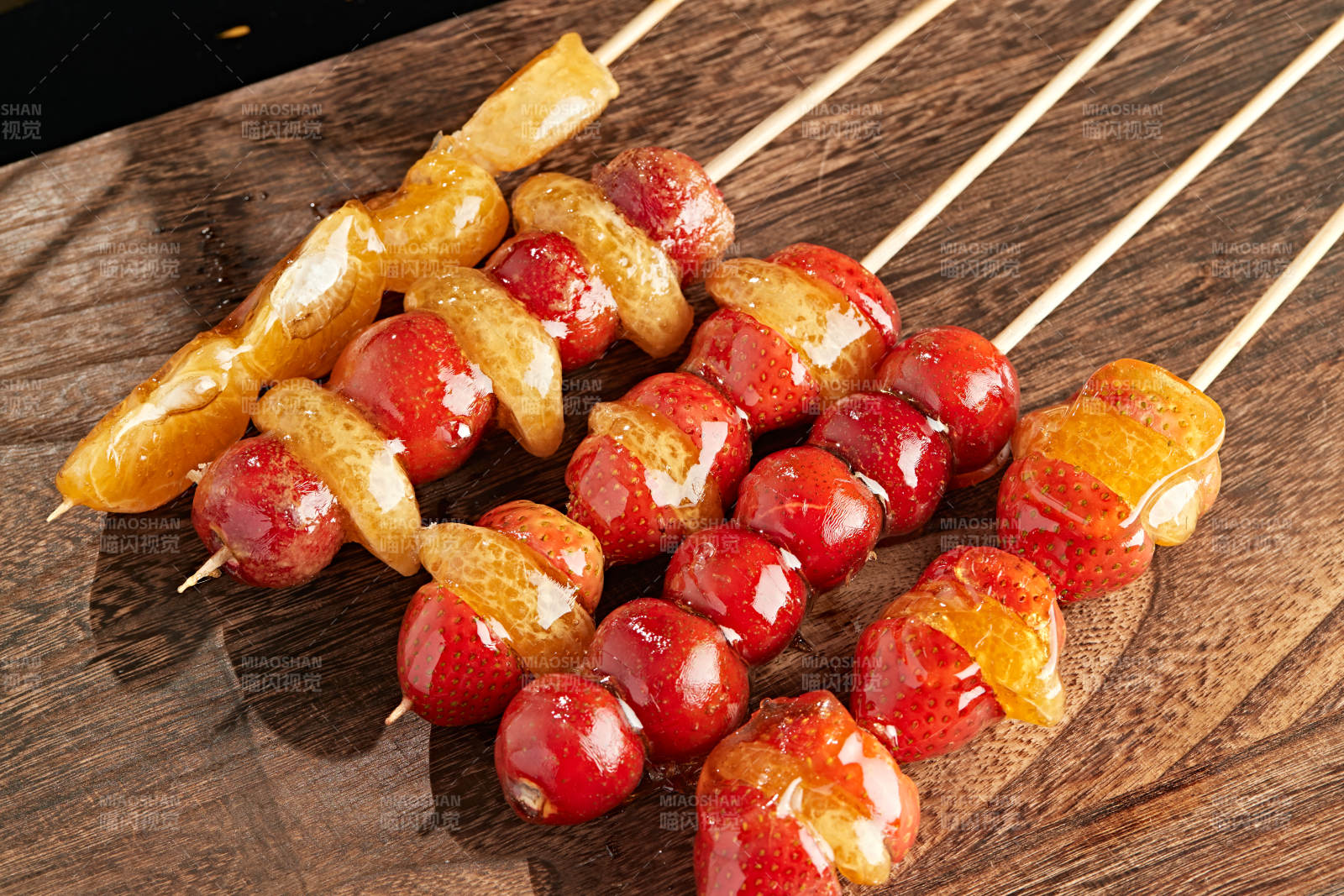 美味水果冰糖葫芦图片