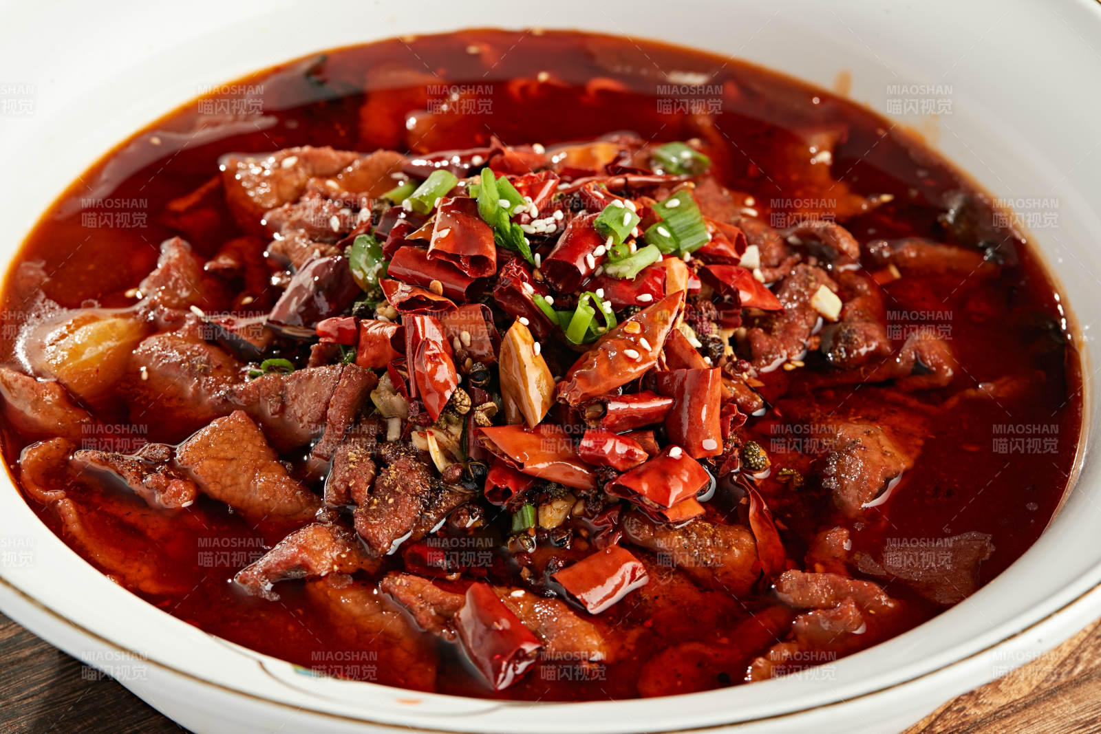 川味红油麻辣水煮肉图片