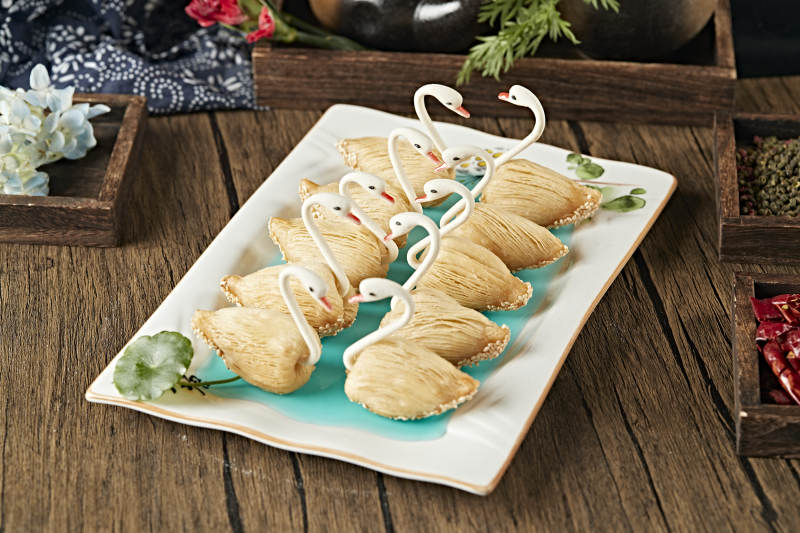 港式茶餐天鹅榴莲酥图片