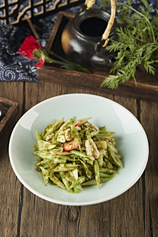 烧椒酱巧拌桃仁春笋段图片