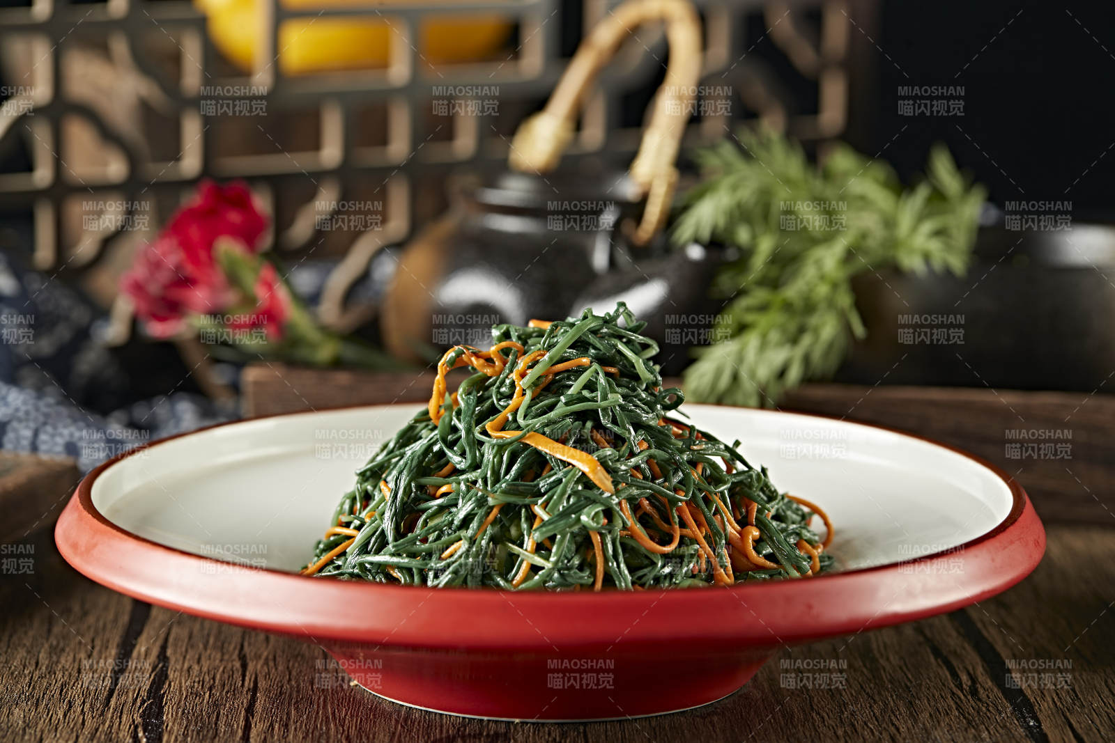 香油虫草花拌沙葱图片