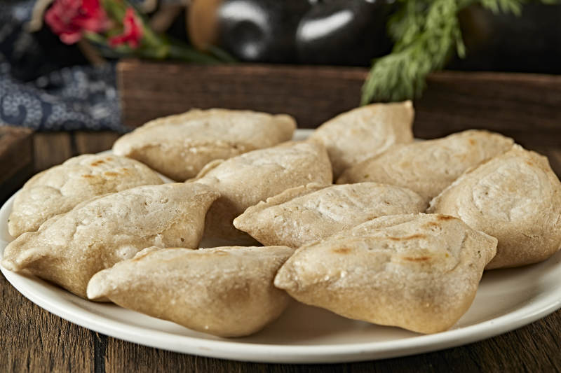 锅巴莜面蒸饺子图片