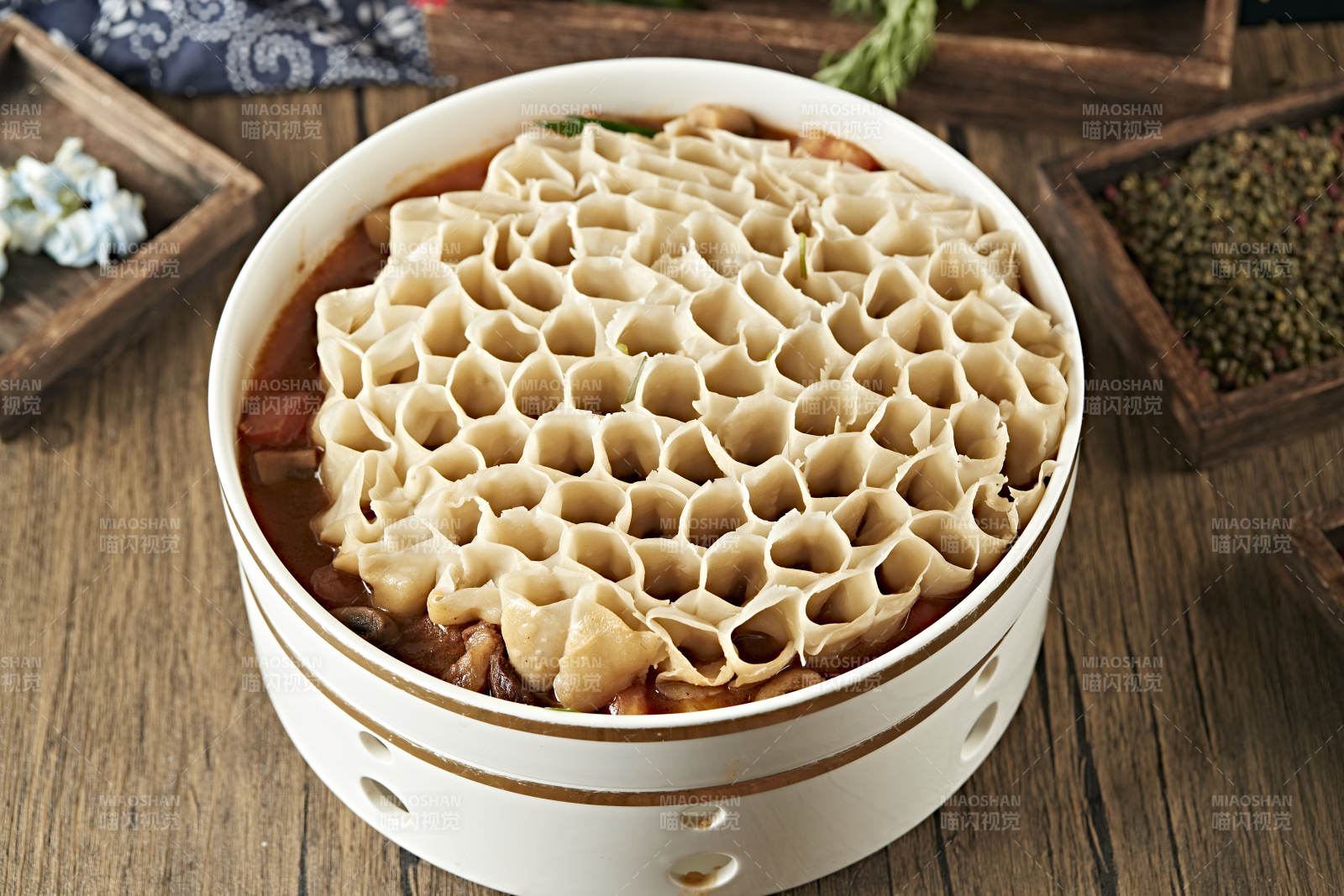 一品莜面栲姥姥图片