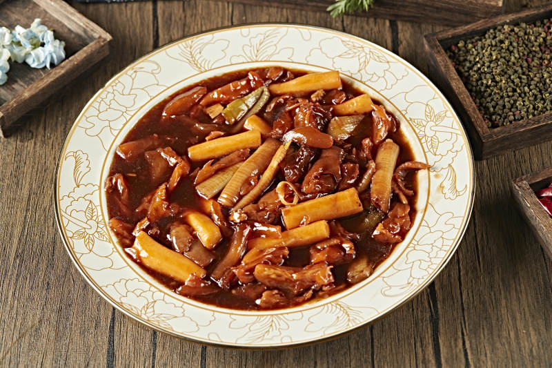 鲁菜葱烧牛蹄筋图片