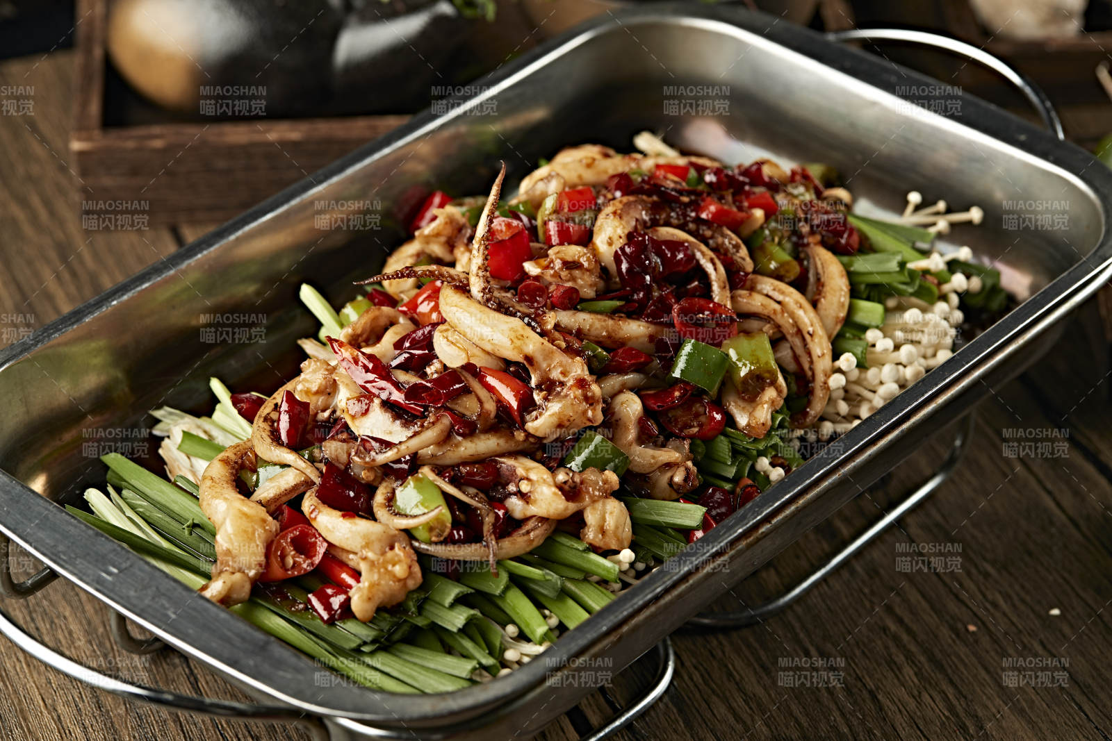 麻辣酱香鱿鱼须图片