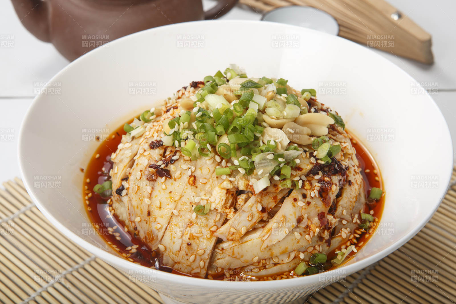 红油口水鸡图片