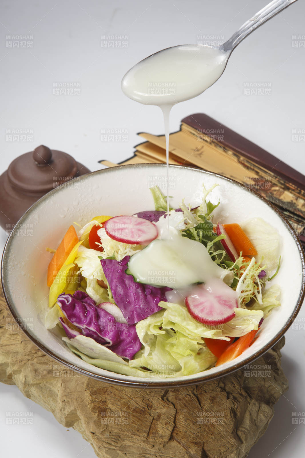 炼乳时蔬大拌菜图片
