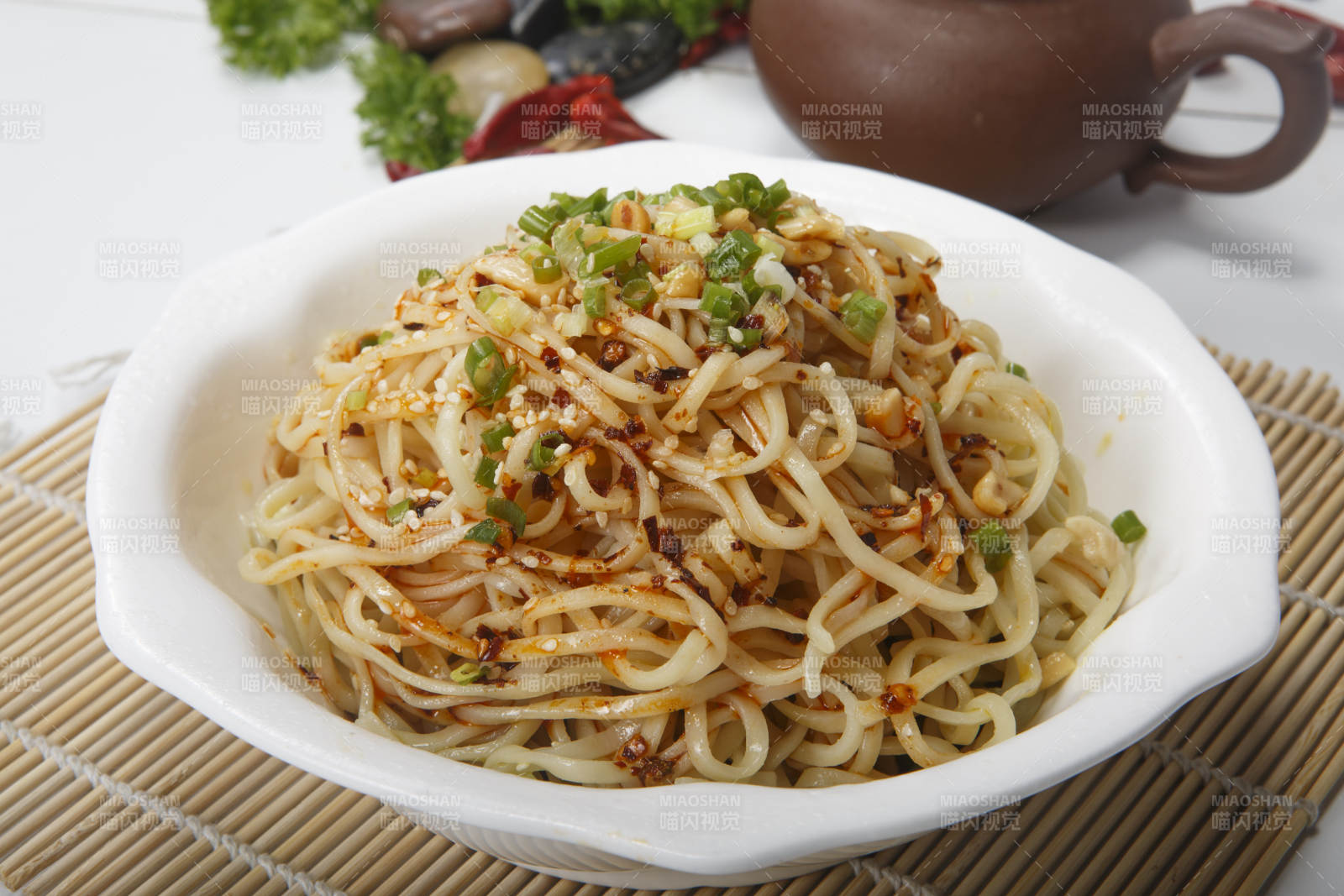 川香麻辣担担面图片